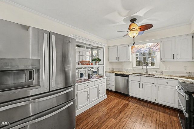 112 Rock Pointe Lane, Cary, NC 27513