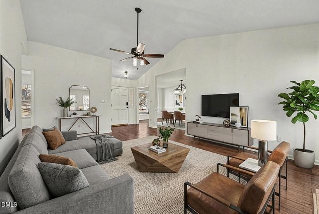 112 Rock Pointe Lane, Cary, NC 27513