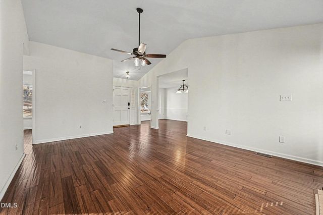 112 Rock Pointe Lane, Cary, NC 27513