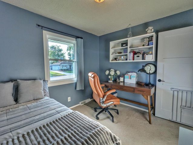 5703 51st AVENUE, Kenosha, WI 53144