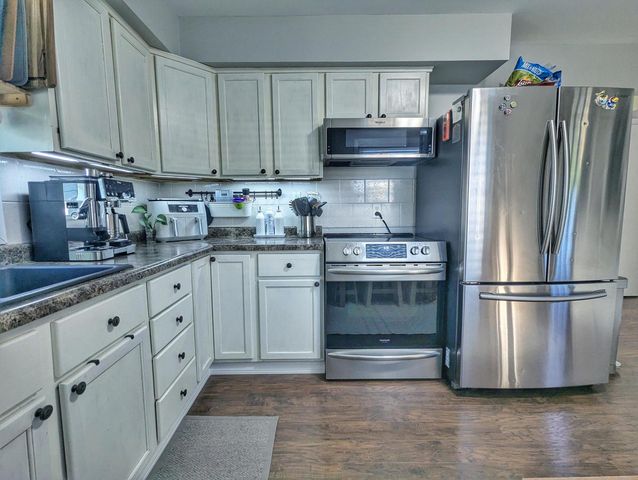 5703 51st AVENUE, Kenosha, WI 53144