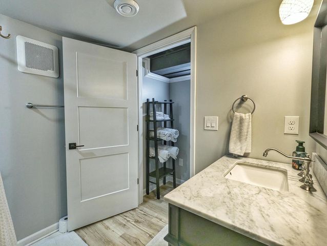 5703 51st AVENUE, Kenosha, WI 53144