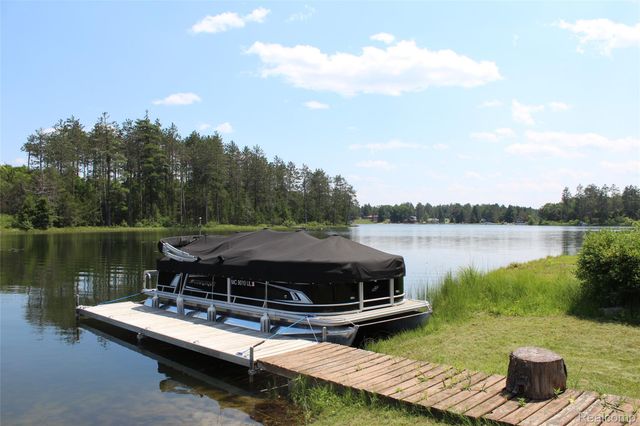 3403 Eggleston Road, Mentor Township, MI 48647