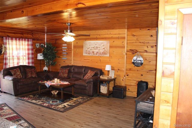 3403 Eggleston Road, Mentor Township, MI 48647