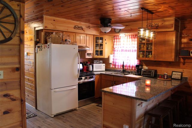 3403 Eggleston Road, Mentor Township, MI 48647