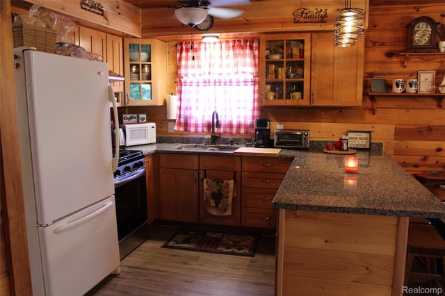 3403 Eggleston Road, Mentor Township, MI 48647