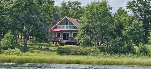 3403 Eggleston Road, Mentor Township, MI 48647