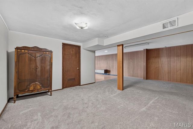 4146 Garvey Drive, Mehlville, MO 63129