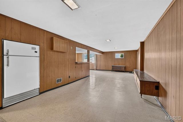 4146 Garvey Drive, Mehlville, MO 63129