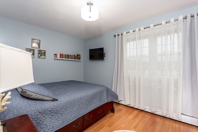 238 Rock St C10, Norwood, MA 02062