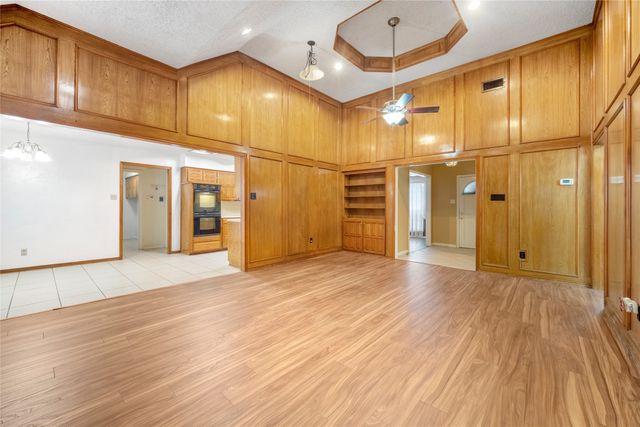 5637 Guadalajara Drive, North Richland Hills, TX 76180