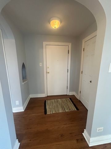 4434 W GUNNISON Avenue 3, Chicago, IL 60630
