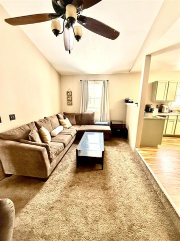 720 Ray Street, Kalamazoo, MI 49048