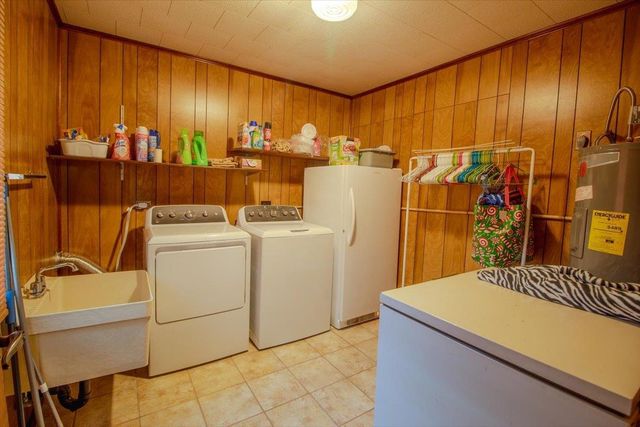 226 Glenwood Dr, Houma, LA 70363