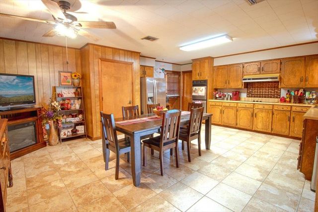 226 Glenwood Dr, Houma, LA 70363