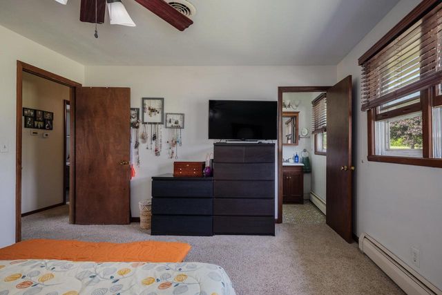 21200 82nd STREET, Bristol, WI 53104