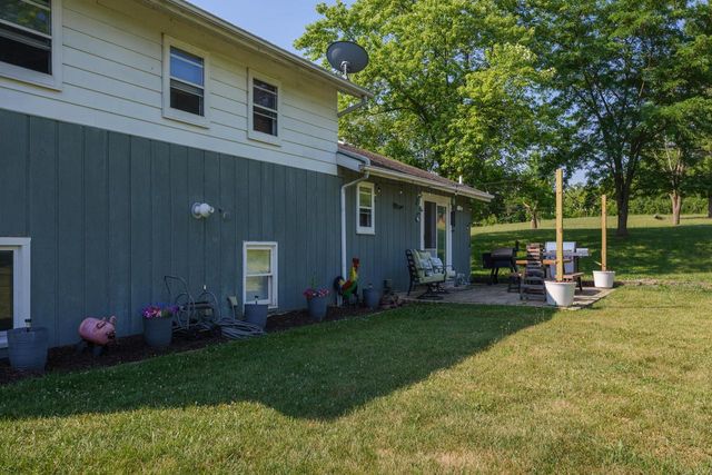 21200 82nd STREET, Bristol, WI 53104