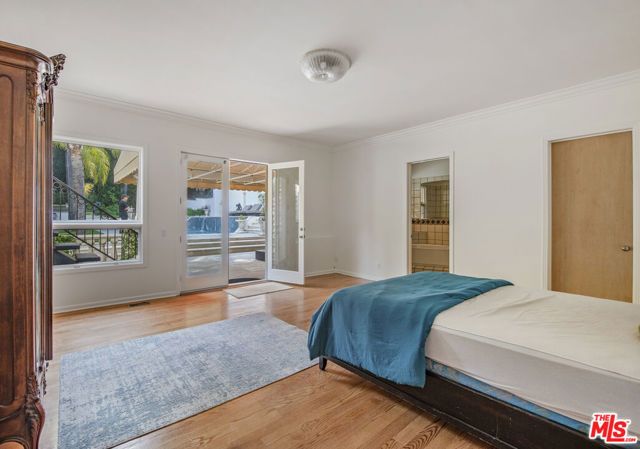 3780 Multiview Drive, Los Angeles, CA 90068