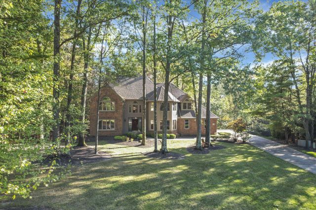 5992 Weathered Oak Court, Westerville, OH 43082