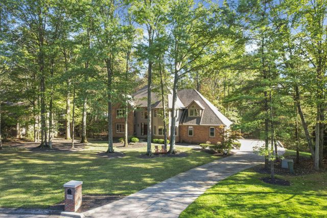 5992 Weathered Oak Court, Westerville, OH 43082