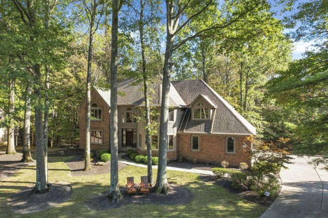5992 Weathered Oak Court, Westerville, OH 43082