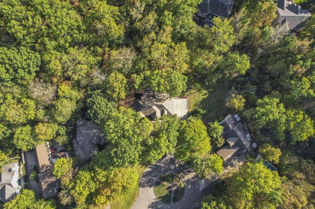 5992 Weathered Oak Court, Westerville, OH 43082