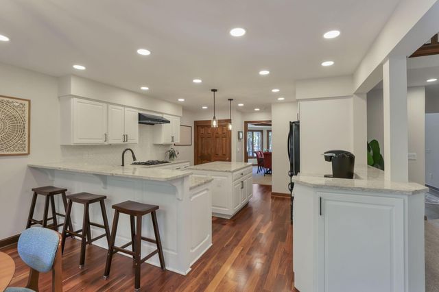 5992 Weathered Oak Court, Westerville, OH 43082