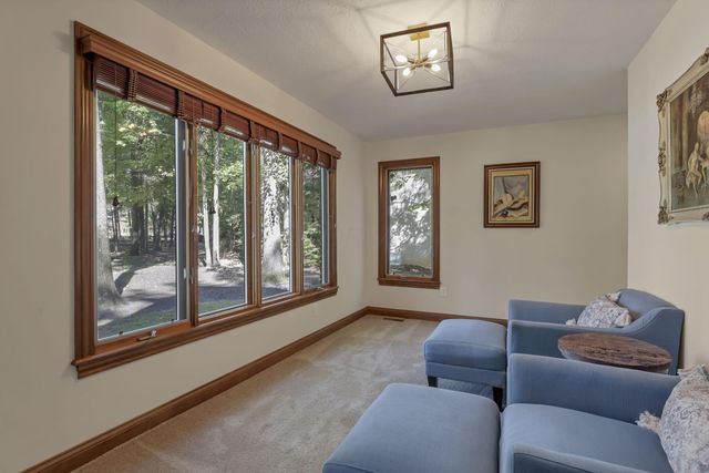 5992 Weathered Oak Court, Westerville, OH 43082