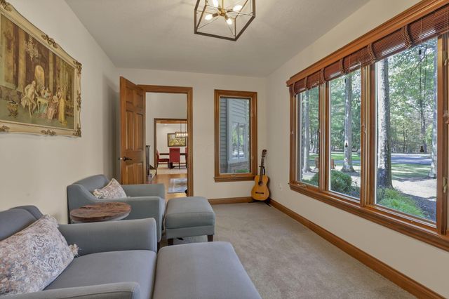 5992 Weathered Oak Court, Westerville, OH 43082