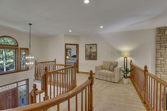 5992 Weathered Oak Court, Westerville, OH 43082