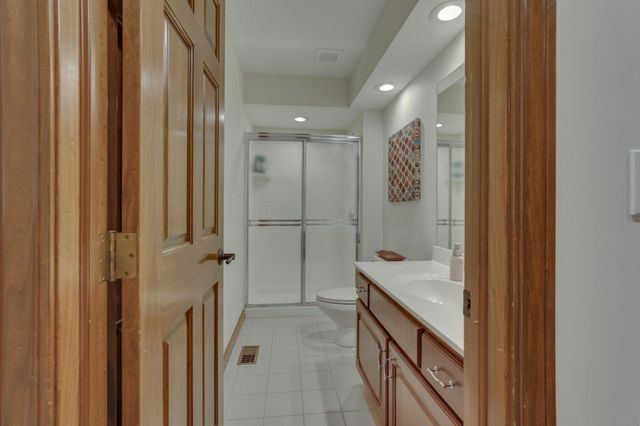 5992 Weathered Oak Court, Westerville, OH 43082