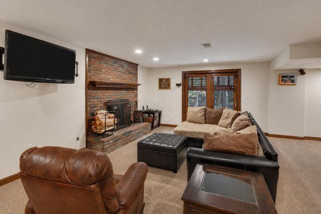 5992 Weathered Oak Court, Westerville, OH 43082