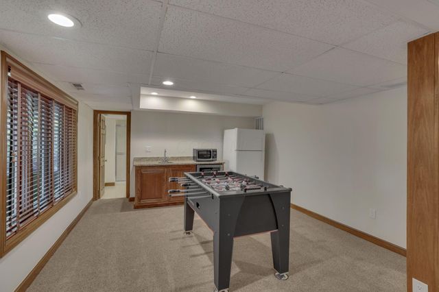 5992 Weathered Oak Court, Westerville, OH 43082