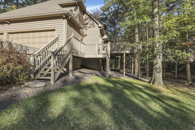 5992 Weathered Oak Court, Westerville, OH 43082