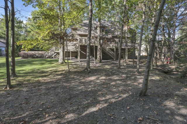 5992 Weathered Oak Court, Westerville, OH 43082