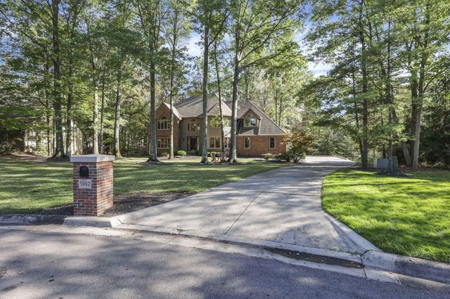5992 Weathered Oak Court, Westerville, OH 43082