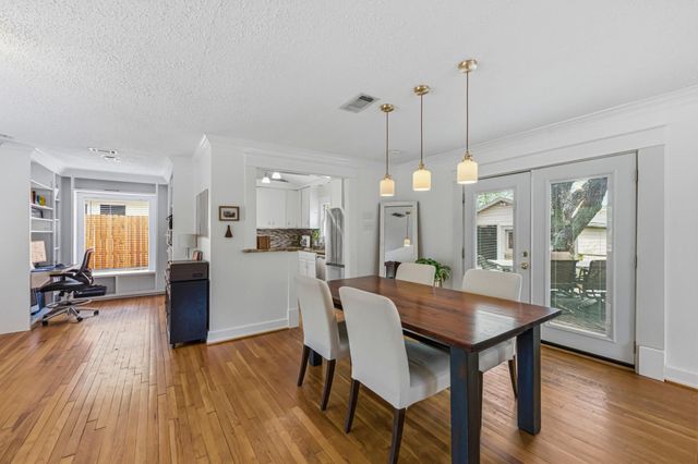 5203 Valley Oak DR, Austin, TX 78731