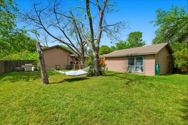 5203 Valley Oak DR, Austin, TX 78731