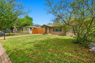 5203 Valley Oak DR, Austin, TX 78731