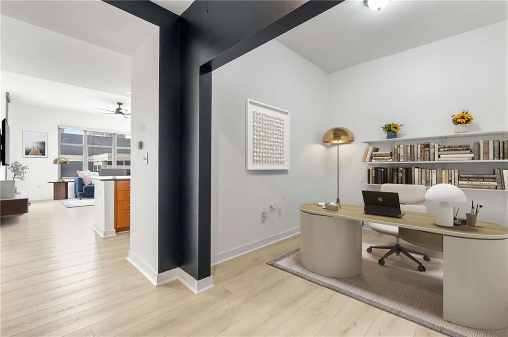 565 Peachtree NE Street 1005, Atlanta, GA 30308