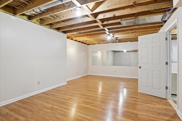 1042 SILVER MAPLE CIR, Seven Valleys, PA 17360