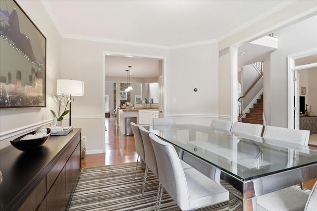 1042 SILVER MAPLE CIR, Seven Valleys, PA 17360