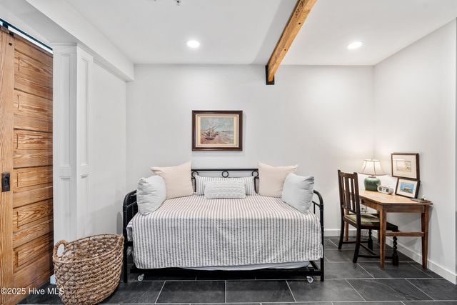 600 W Brunswick Street Units 1&2, Southport, NC 28461