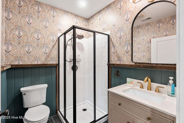 600 W Brunswick Street Units 1&2, Southport, NC 28461