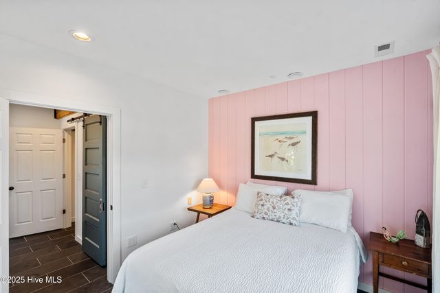 600 W Brunswick Street Units 1&2, Southport, NC 28461