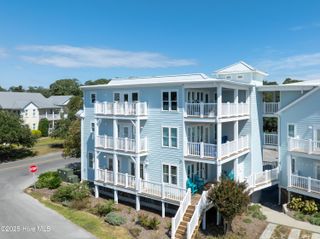 600 W Brunswick Street Units 1&2, Southport, NC 28461
