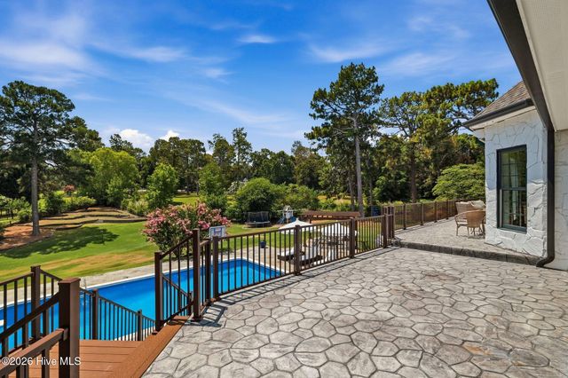 765 Yadkin Road, Southern Pines, NC 28387