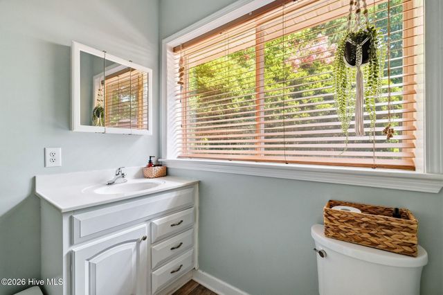 765 Yadkin Road, Southern Pines, NC 28387