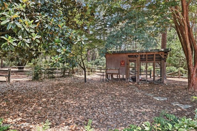 765 Yadkin Road, Southern Pines, NC 28387