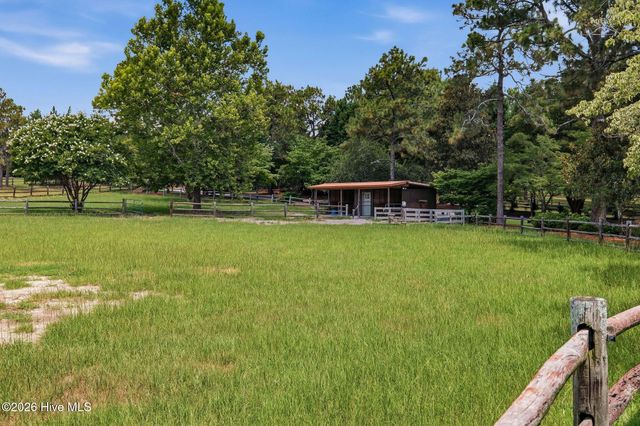 765 Yadkin Road, Southern Pines, NC 28387